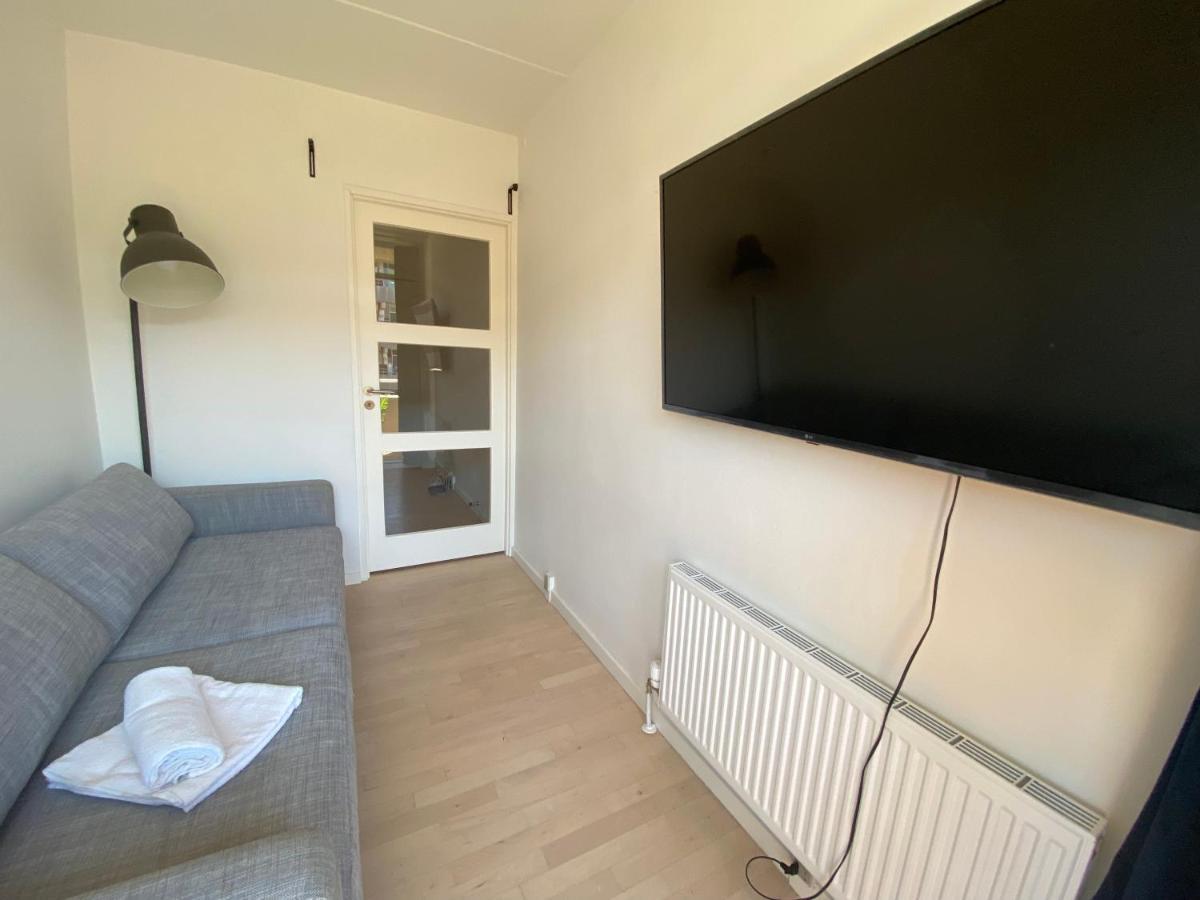 Central Copenhagen Apt With Balcony, Free Parking W Elevator Exterior foto